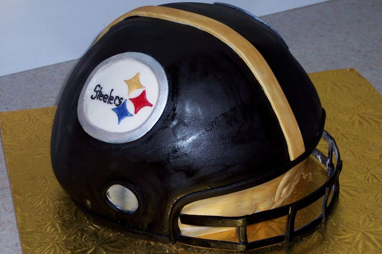 Pittsburgh Steelers Football Helmet cake Fail